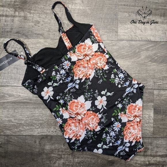 Sheshow Ruched Front Adjustable One Piece Swimsuit Size L - Picture 2 of 2